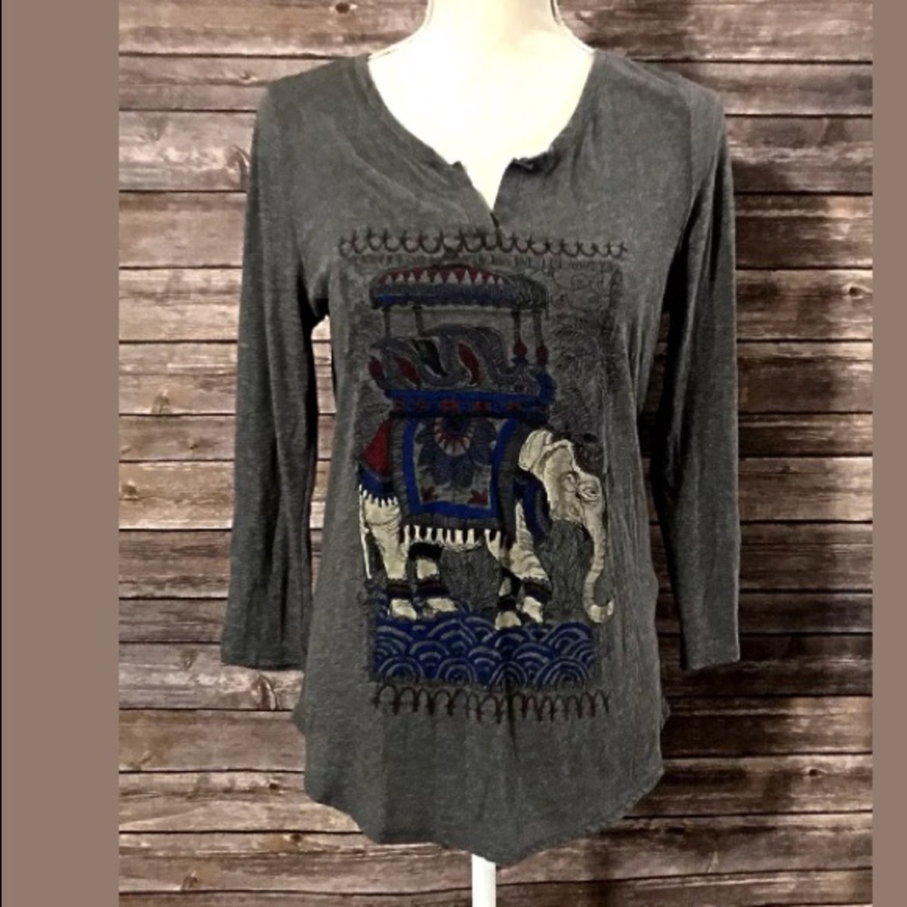 Lucky Brand Elephant Split Neck 3/4 Sleeve